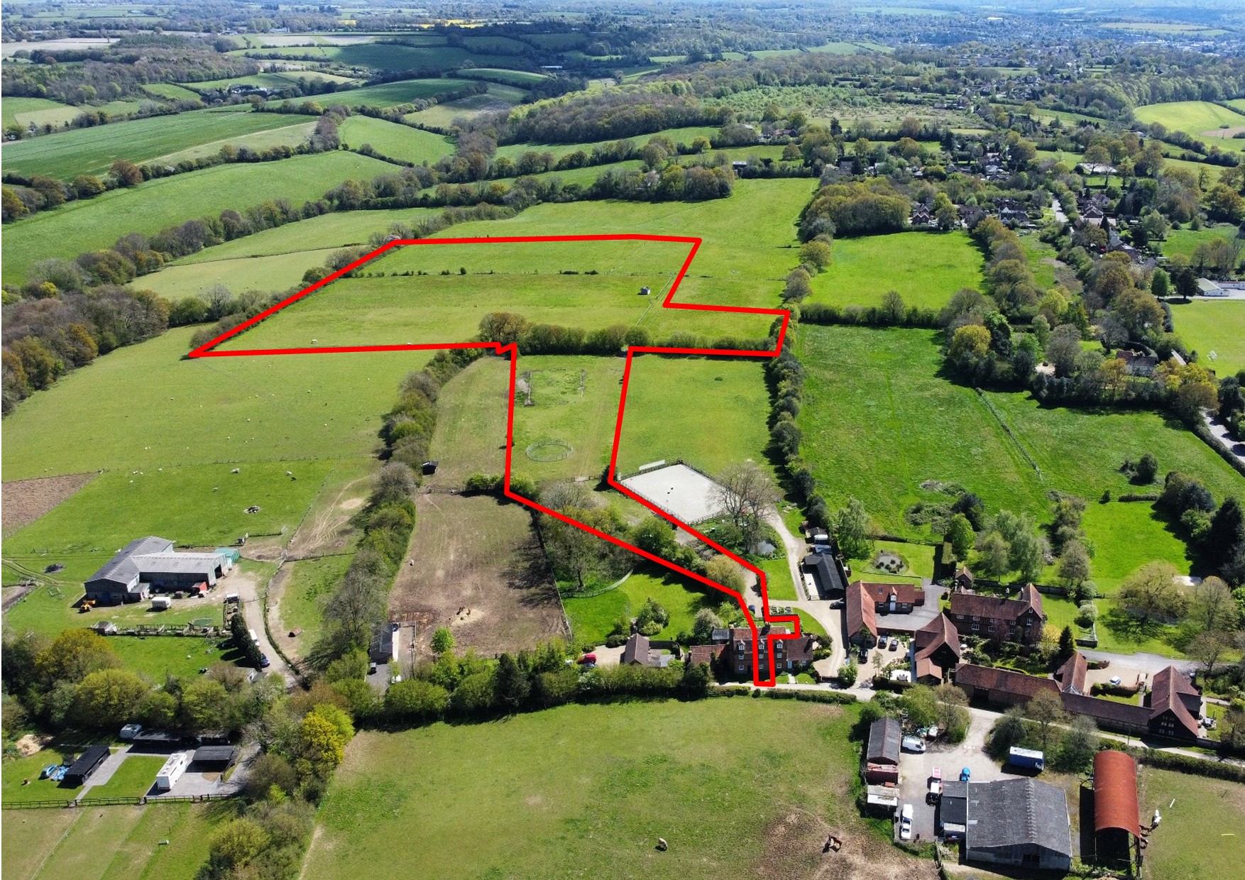 Similar property | 2 Bellingdon Farm Cottages with Stables and 15.28 acres - Chesham