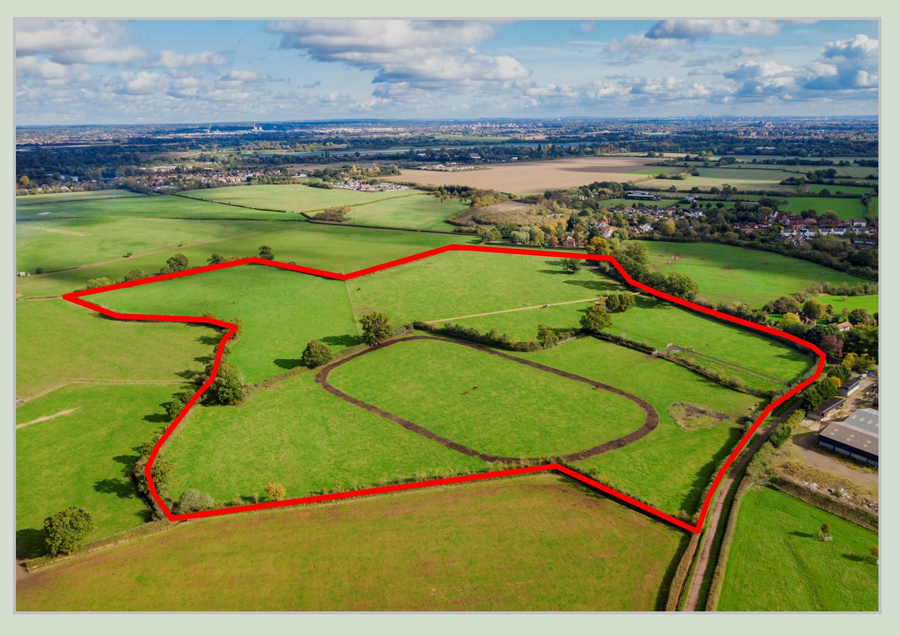 SOUTHFIELDS FARM - THE WHOLE,
CONINGSBY LANE,
FIFIELD,
BERKSHIRE,
SL6 2PF